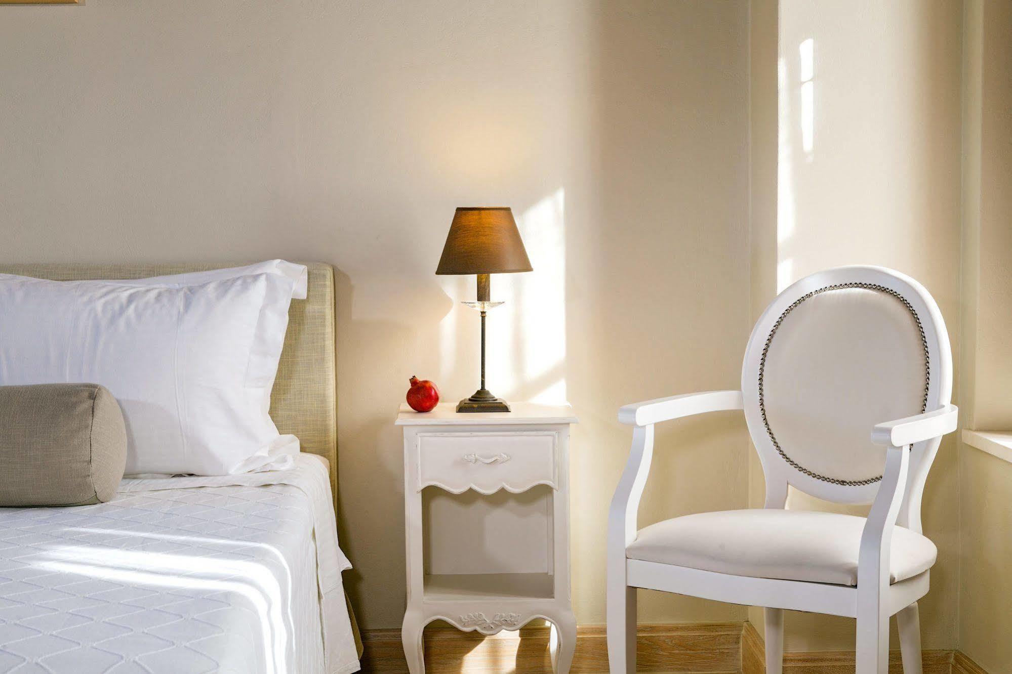 Mare Monte Luxury Suites Спетсес Экстерьер фото